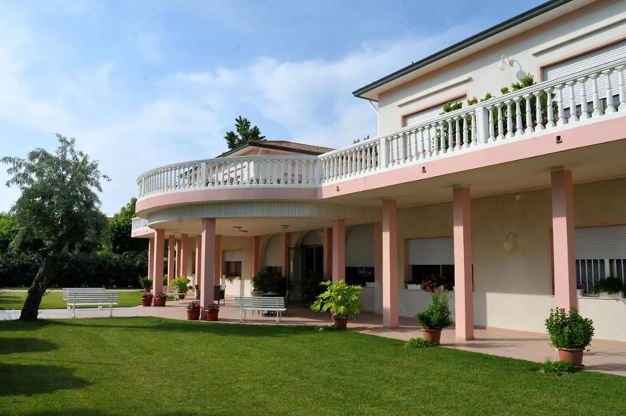 הקונטקטים של Casa Vacanze Stella